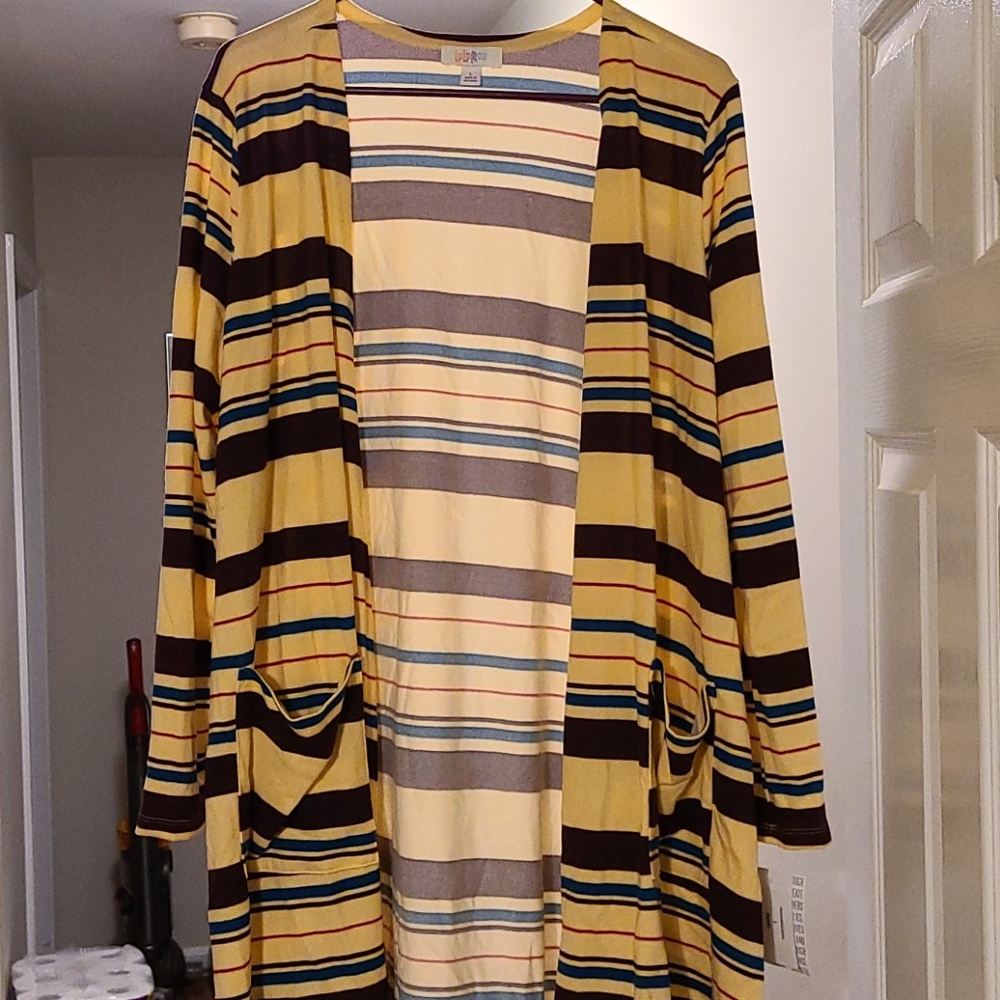 Brand New w/tags Lularoe Caroline cardigan